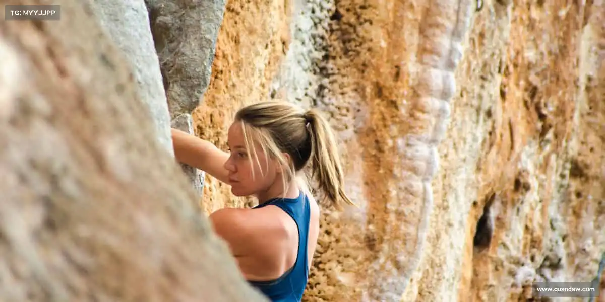 星空电竞🏊在水中冲刺,每一步都是新的征途!
